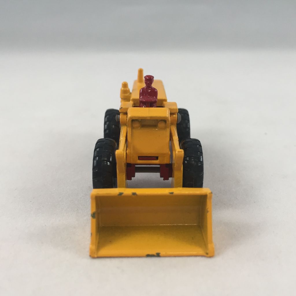 1960’s Matchbox Lesney No. 43 Aveling Barford Tractor Shovel Diecast